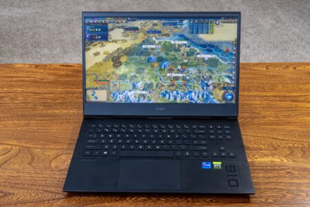 Laptop gaming HP Omen 16 review Revizuirea laptopului de gaming HP Omen 16