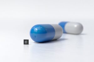 Acest microcip este folosit pentru a dezvolta un senzor montat pe dinți care vă poate citi saliva newit ro microcip senzor dinti