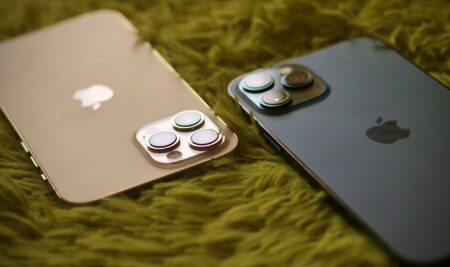 Opt dintre cele mai bine vândute 10 smartphone-uri în 2022 au fost iPhone-uri newit ro top telefoane 2022